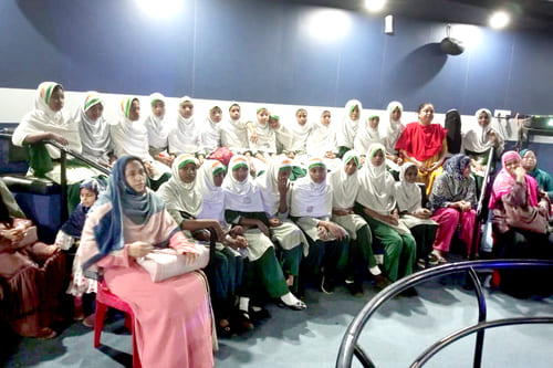 Free Science Tour
